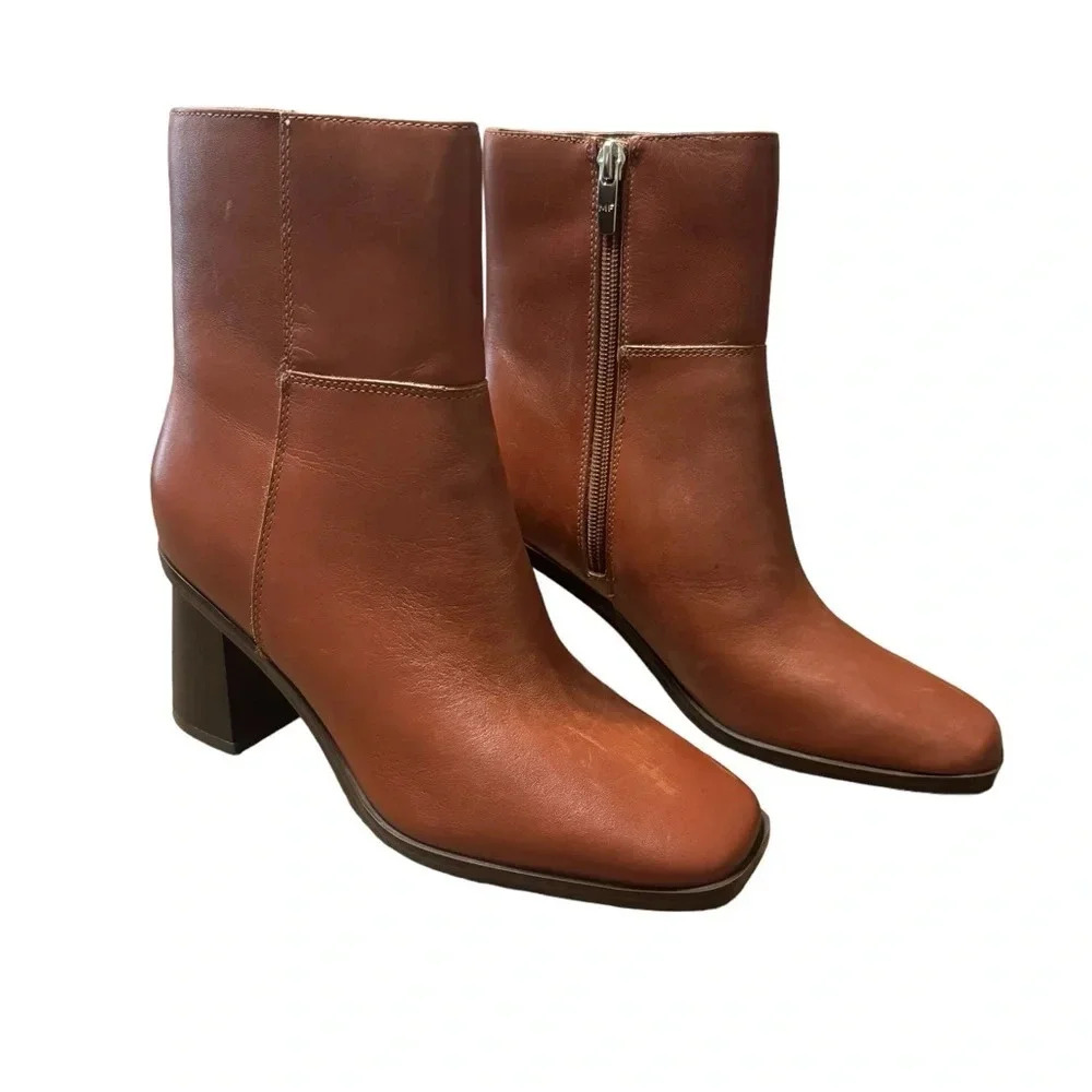✨ Marc Fisher Brown Leather Dairey‎ Ankle Boots Women’s Size 6 Block Heel Zip ✨